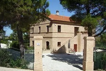 Landhaus La Fonte Di San Girio Potenza Picena